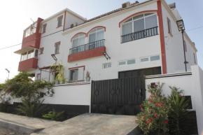 Отель Yria Residencial  Porto Novo